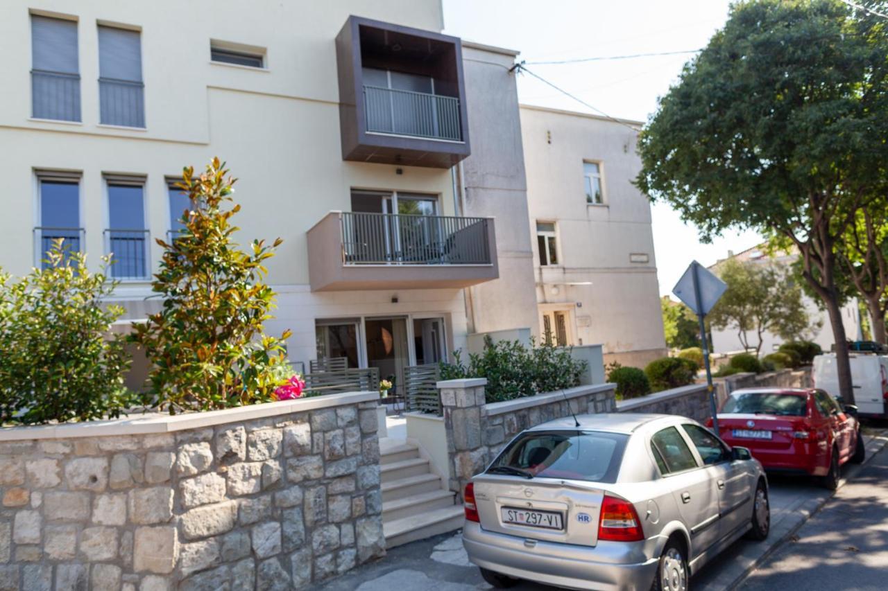 Apartments Bilic Split Buitenkant foto